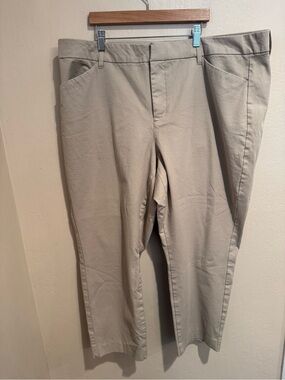 Old Navy Beige High-Rise, Pixie Skinny Crop Pants Plus Size 22